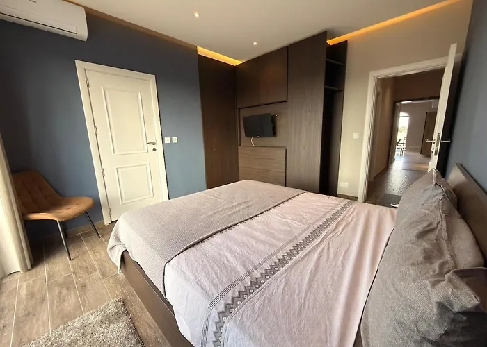 Panoramic View Penthouse With Dual Terraces Xagħra