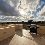 Panoramic View Penthouse With Dual Terraces Апартаменты *