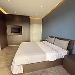 Panoramic View Penthouse With Dual Terraces *