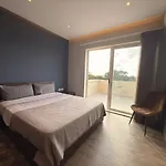 Panoramic View Penthouse With Dual Terraces Апартаменты *
