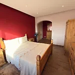 Panoramic View Penthouse With Dual Terraces * Шаара