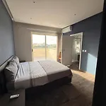 Panoramic View Penthouse With Dual Terraces Апартаменты