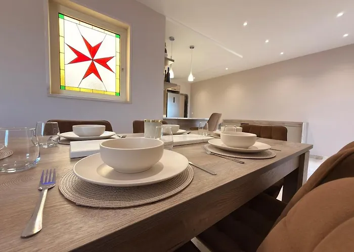 Panoramic View Penthouse With Dual Terraces Xagħra