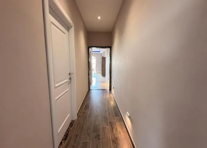 Panoramic View Penthouse With Dual Terraces