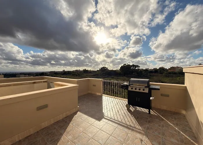 Panoramic View Penthouse With Dual Terraces Διαμέρισμα *